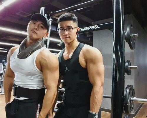 健身帅网红,网红健身帅哥的健身之路