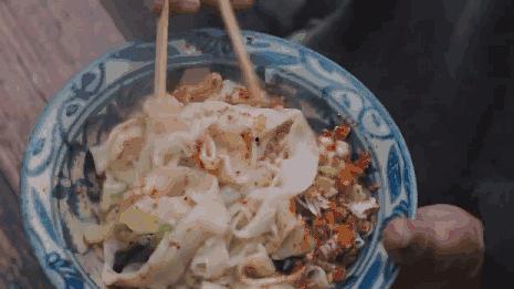 油泼面 明星,明星美食背后的传奇故事